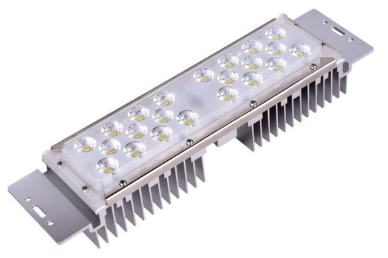 চীন 10W-60W LED module for street light For industrial LED Flood light high lumen output 120lm/Watt enegy saving সরবরাহকারী